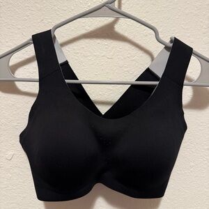 Brooks Black Dare Crossback Run Sports Bra Size 34C/D Workout Running Activewear